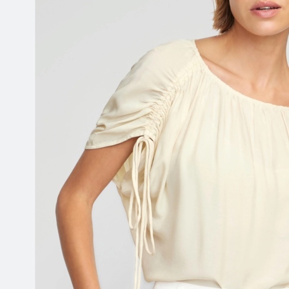 Modern Citizen Akari Semi Sheer Gathered Shoulder Blouse NWOT Cream Natural - Picture 11 of 15
